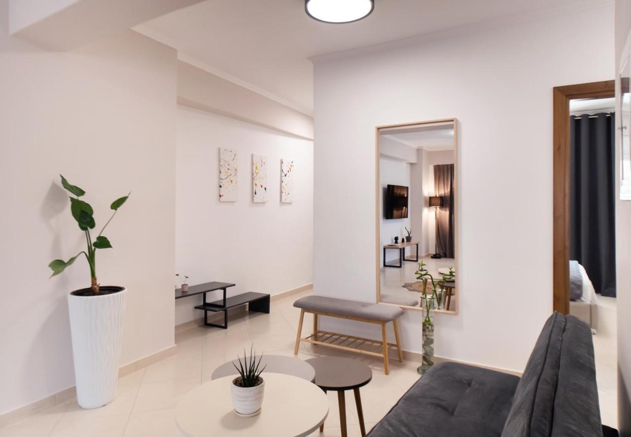 Peratzada Apartments 瓦西利基 外观 照片